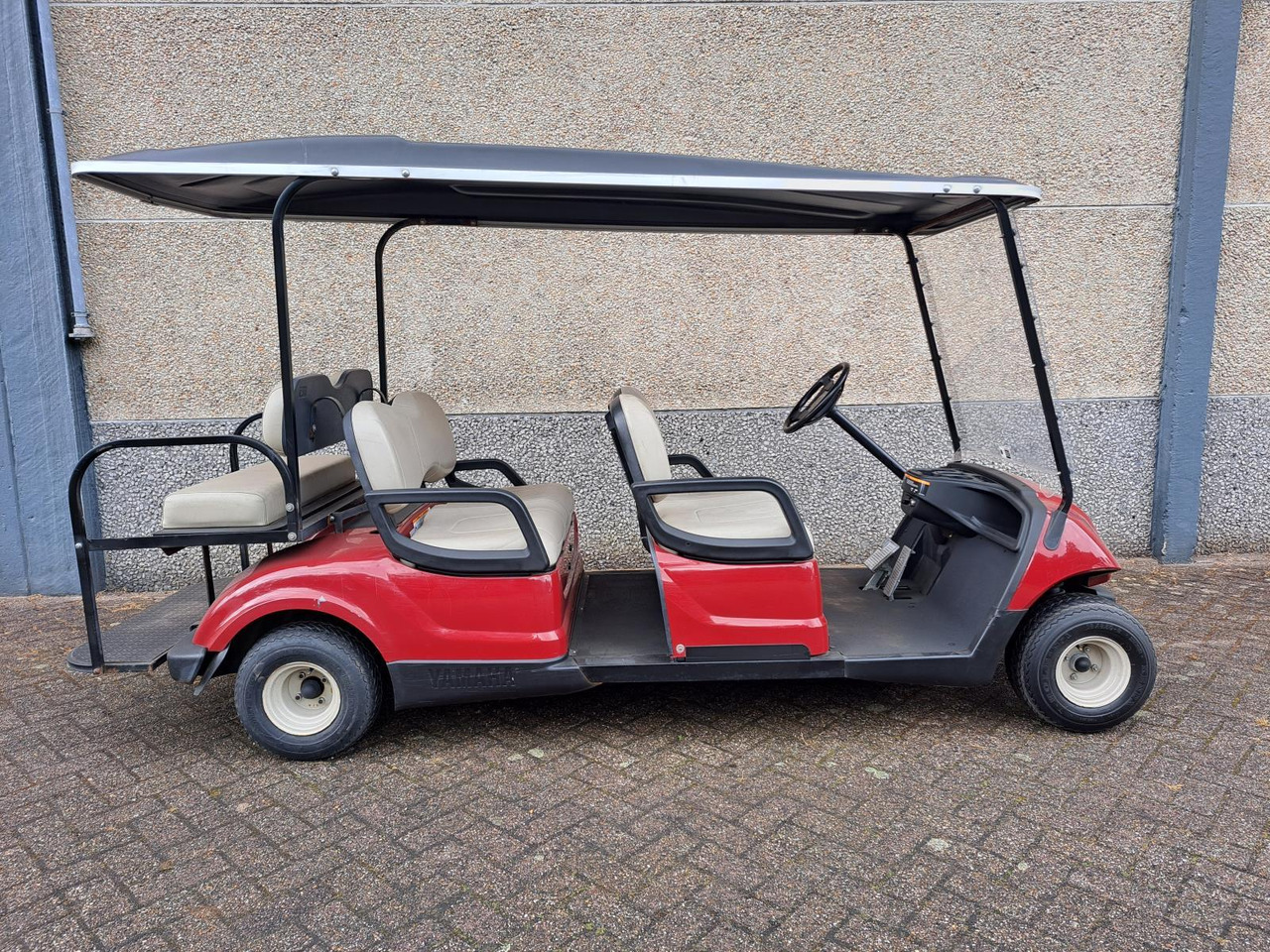 Yamaha G29 Shuttle 6 Golfkar - Golfkocsi: 2 kép. Yamaha G29 Shuttle 6 Golfkar - Golfkocsi: 2 kép.