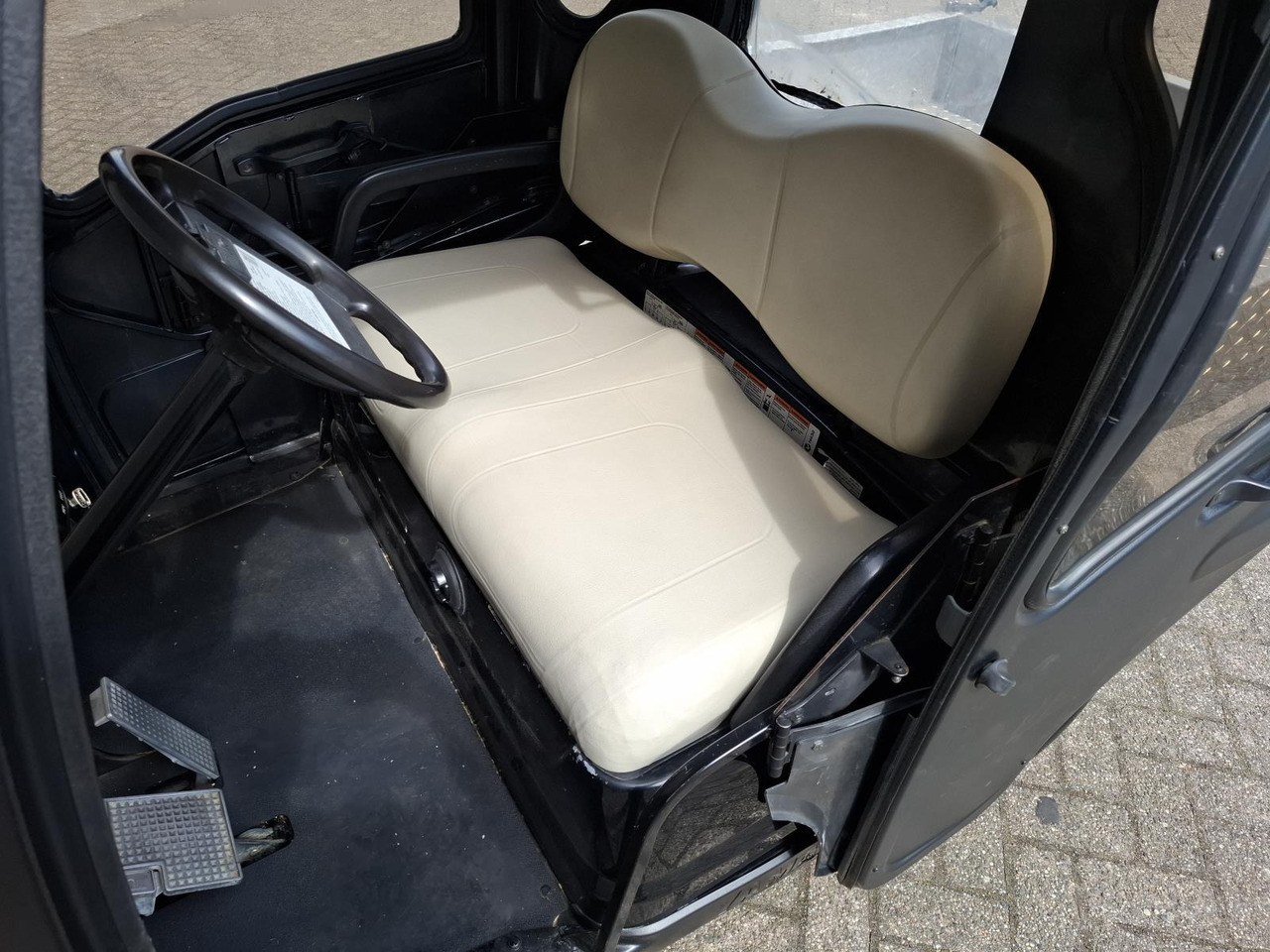 Yamaha G29 YDREL Elektrische Golfkar 309302 - Golfkocsi: 3 kép. Yamaha G29 YDREL Elektrische Golfkar 309302 - Golfkocsi: 3 kép.