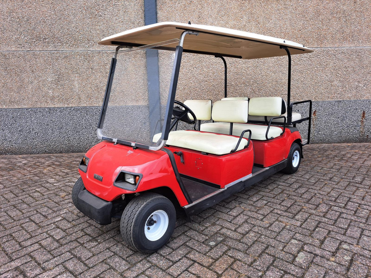 Yamaha shuttle 6 (1) - Golfkocsi: 1 kép. Yamaha shuttle 6 (1) - Golfkocsi: 1 kép.
