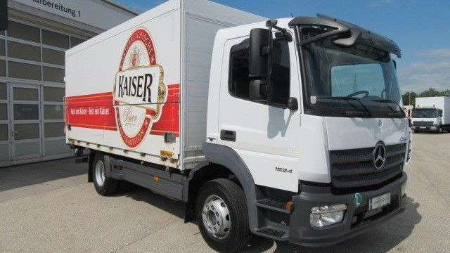 Mercedes-Benz Atego 1524L Getränkekoffer, LBW, Euro6 - Italszállító teherautó: 3 kép. Mercedes-Benz Atego 1524L Getränkekoffer, LBW, Euro6 - Italszállító teherautó: 3 kép.