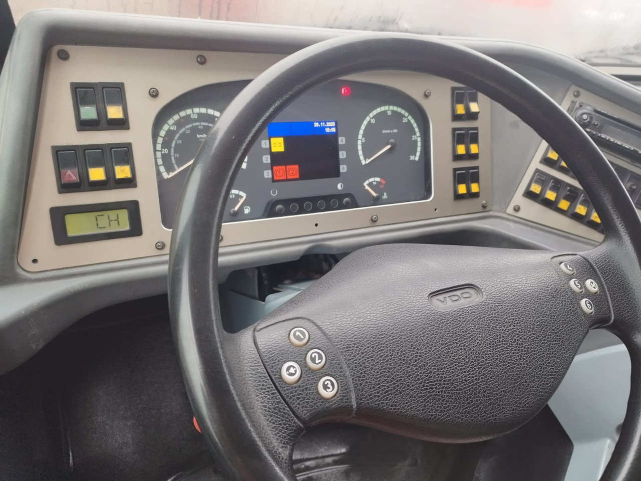 DEMAG AC200 - Autódaru: 5 kép. DEMAG AC200 - Autódaru: 5 kép.