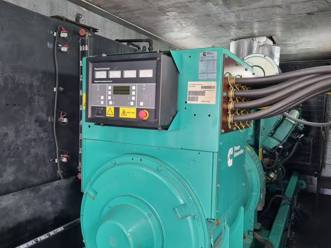 CUMMINS KTA50-G3 - Szerszám/ Felszerelés: 4 kép. CUMMINS KTA50-G3 - Szerszám/ Felszerelés: 4 kép.