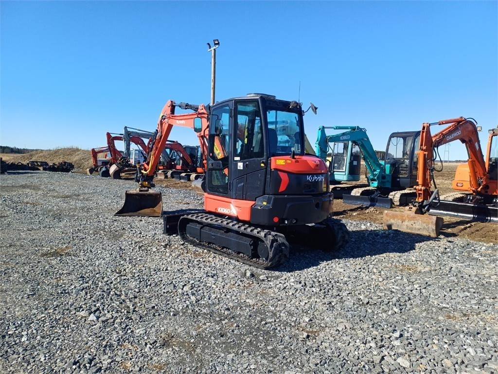 Kubota KX060-5 Engcon pyörittäjällä - Minikotró: 4 kép. Kubota KX060-5 Engcon pyörittäjällä - Minikotró: 4 kép.