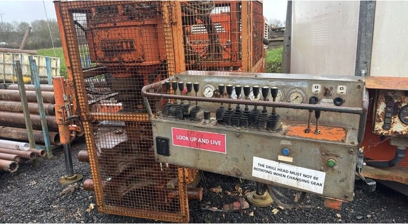 Beretta T51 - Fúrógép: 4 kép. Beretta T51 - Fúrógép: 4 kép.