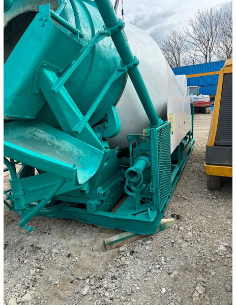 CIFA Concrete Mixer with own engine - Betonkeverő: 3 kép. CIFA Concrete Mixer with own engine - Betonkeverő: 3 kép.
