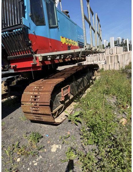 Casagrande C60 - Lánctalpas daru: 1 kép. Casagrande C60 - Lánctalpas daru: 1 kép.