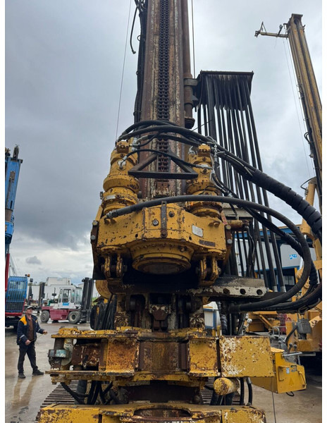 Casagrande M9-2 - Fúrógép: 1 kép. Casagrande M9-2 - Fúrógép: 1 kép.