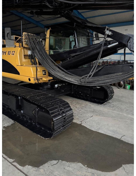 Delmag RH 12 - Fúrógép: 1 kép. Delmag RH 12 - Fúrógép: 1 kép.