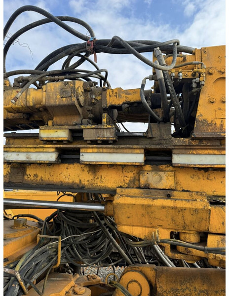 Klemm KR 806-3D with Double Rotary Head - Fúrógép: 5 kép. Klemm KR 806-3D with Double Rotary Head - Fúrógép: 5 kép.