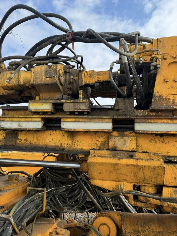 Klemm KR 806-3D with Double Rotary Head - Fúrógép: 5 kép. Klemm KR 806-3D with Double Rotary Head - Fúrógép: 5 kép.