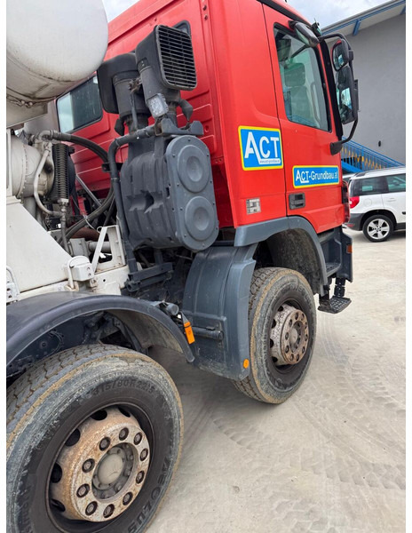 Mercedes-Benz Actros 4141 - Betonmixer: 3 kép. Mercedes-Benz Actros 4141 - Betonmixer: 3 kép.