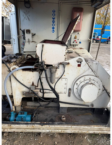 Metax MP7 - Stabil betonszivattyú: 1 kép. Metax MP7 - Stabil betonszivattyú: 1 kép.