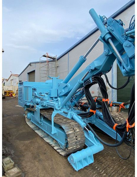 Soilmec PSM 1350 - Fúrógép: 1 kép. Soilmec PSM 1350 - Fúrógép: 1 kép.