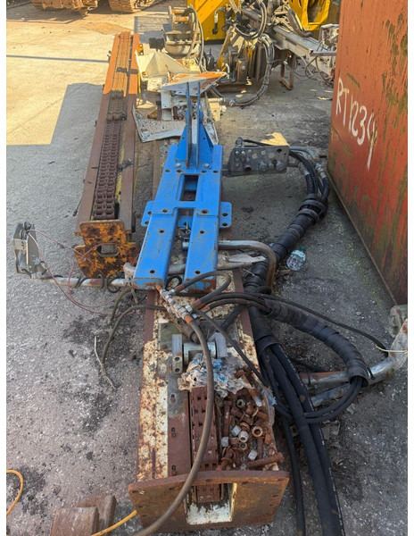 Fúrógép Soilmec SM 401: 7 kép.