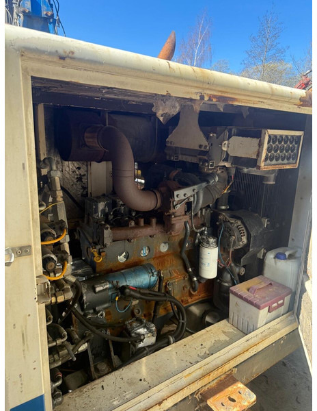 Fúrógép Soilmec SM 401: 11 kép.