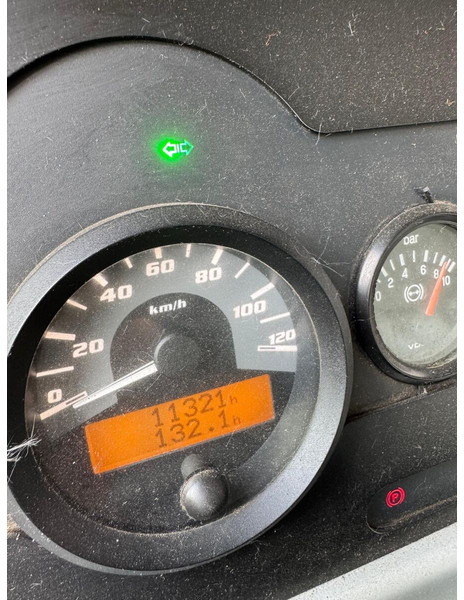 Terex AC40 - Terepjáró autódaru: 5 kép. Terex AC40 - Terepjáró autódaru: 5 kép.