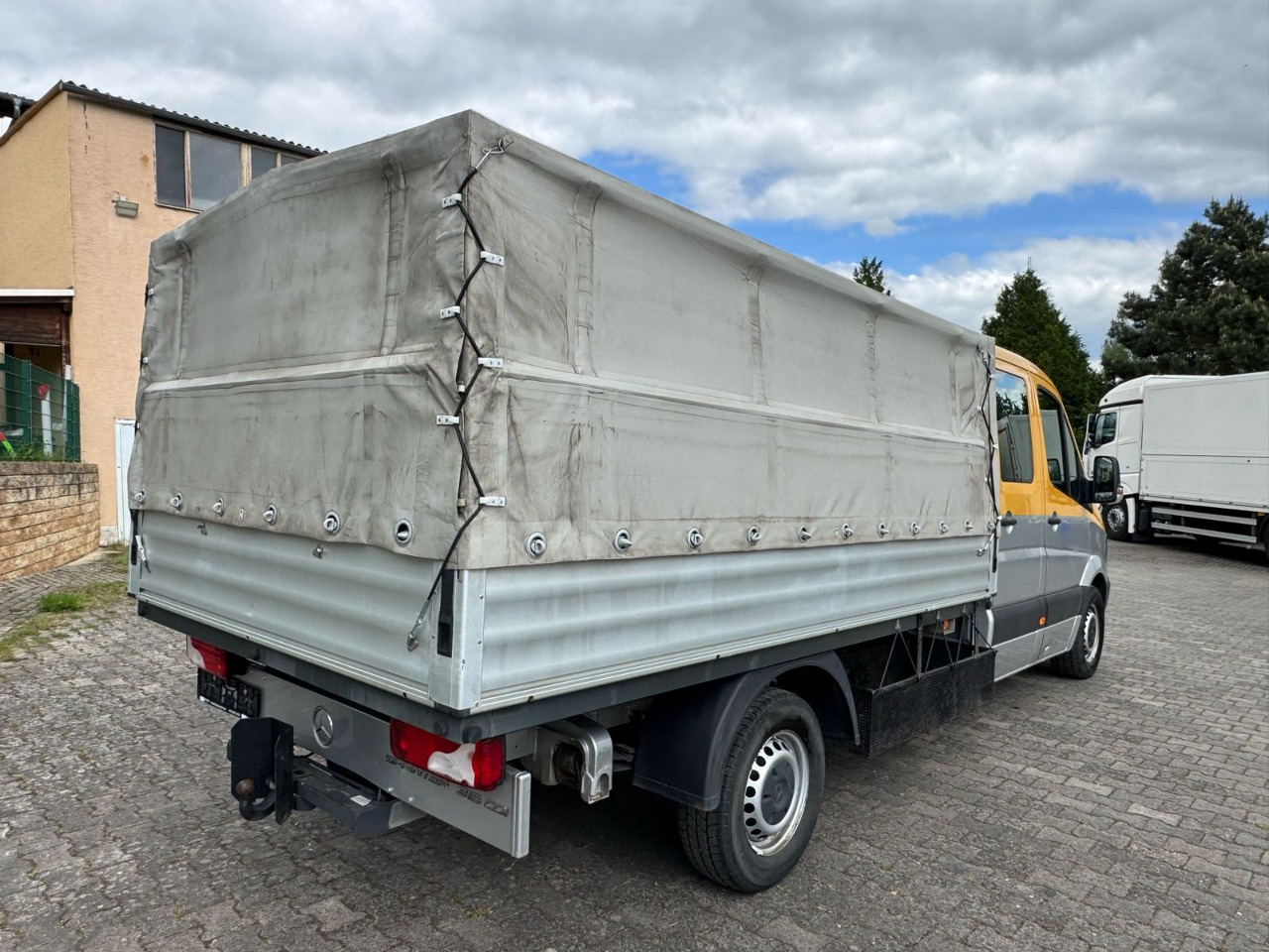 Mercedes-Benz 316 CDI/DK/Ahk/Top-Zustand/Tüv-Neu! - Ponyvás kisteherautó, Duplakabinos kisteherautó: 3 kép. Mercedes-Benz 316 CDI/DK/Ahk/Top-Zustand/Tüv-Neu! - Ponyvás kisteherautó, Duplakabinos kisteherautó: 3 kép.