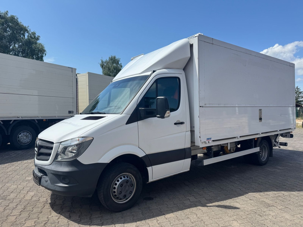 Mercedes-Benz Sprinter 514/LBW/KLIMA/aus.1Hand/GT-Zertifikat - Italszállító teherautó: 2 kép. Mercedes-Benz Sprinter 514/LBW/KLIMA/aus.1Hand/GT-Zertifikat - Italszállító teherautó: 2 kép.