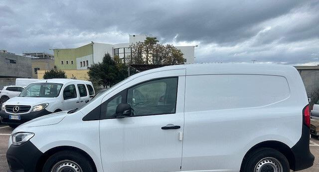 CITAN FURGONE NUOVO PRONTA CONSEGNA - Kis furgon: 1 kép. CITAN FURGONE NUOVO PRONTA CONSEGNA - Kis furgon: 1 kép.