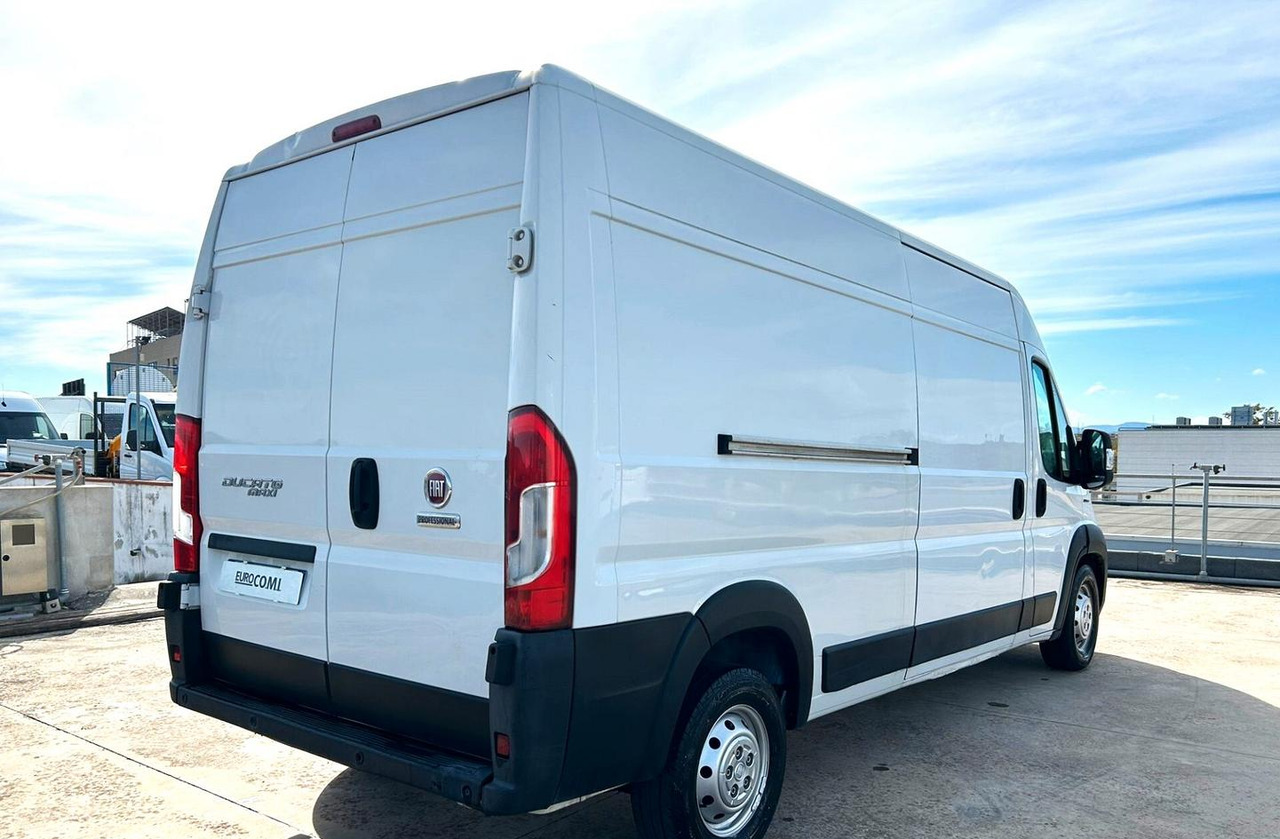Fiat Ducato LH2 2.3 MJT 150 cv - Furgon: 5 kép. Fiat Ducato LH2 2.3 MJT 150 cv - Furgon: 5 kép.