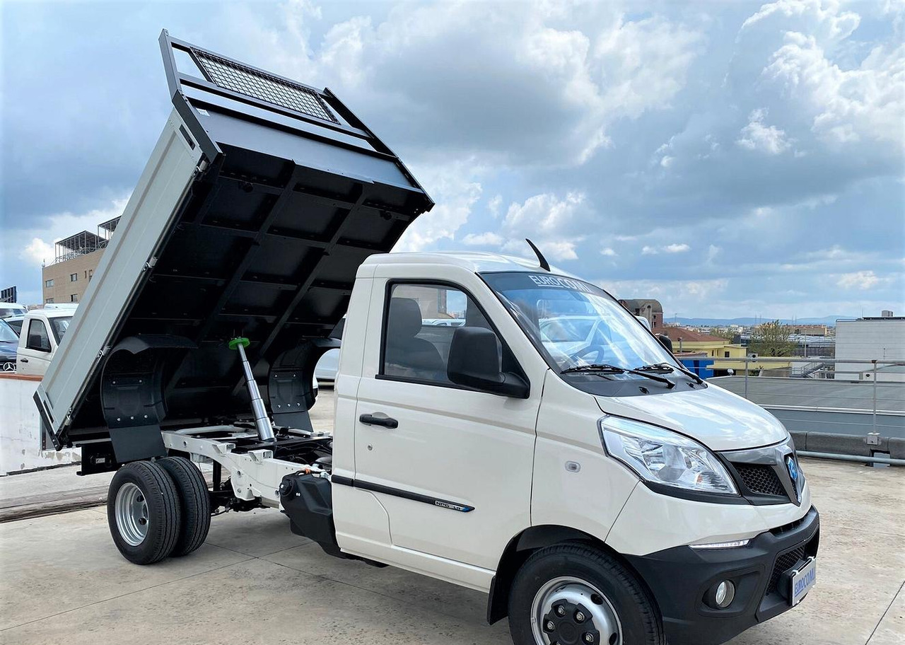 Piaggio Porter NP6 1.5 Ribaltabile *PROMO* - Billenőplatós kisteherautó: 3 kép. Piaggio Porter NP6 1.5 Ribaltabile *PROMO* - Billenőplatós kisteherautó: 3 kép.