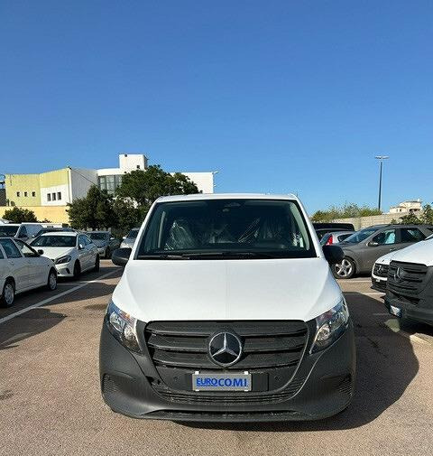 VITO FURGONE NUOVO PRONTA CONSEGNA - Furgon: 3 kép. VITO FURGONE NUOVO PRONTA CONSEGNA - Furgon: 3 kép.