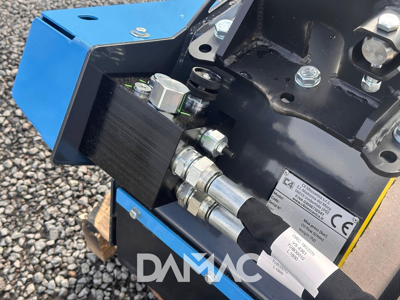 C4 A60 - Erdészeti mulcsozó: 5 kép. C4 A60 - Erdészeti mulcsozó: 5 kép.