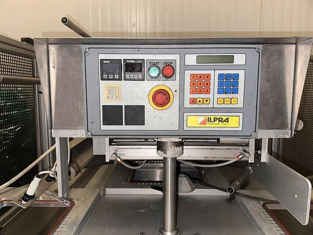 ILPRA FP800VR - Garázs felszerelés: 3 kép. ILPRA FP800VR - Garázs felszerelés: 3 kép.