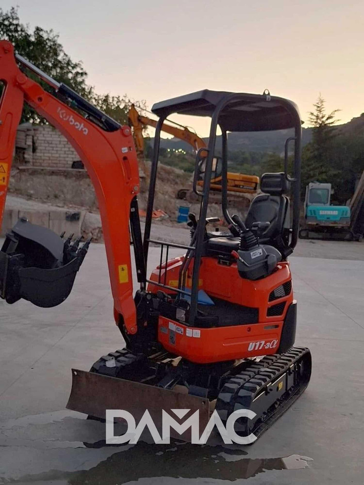 KUBOTA U17-3a - Minikotró: 3 kép. KUBOTA U17-3a - Minikotró: 3 kép.