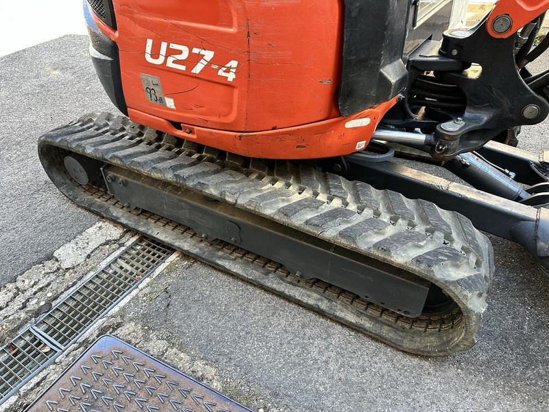 Kubota U27-4 - Minikotró: 4 kép. Kubota U27-4 - Minikotró: 4 kép.