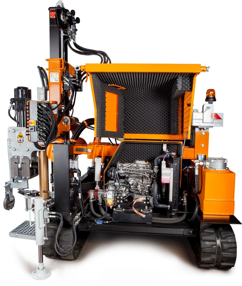 TURCHI 300F - Cölöpverő: 3 kép. TURCHI 300F - Cölöpverő: 3 kép.