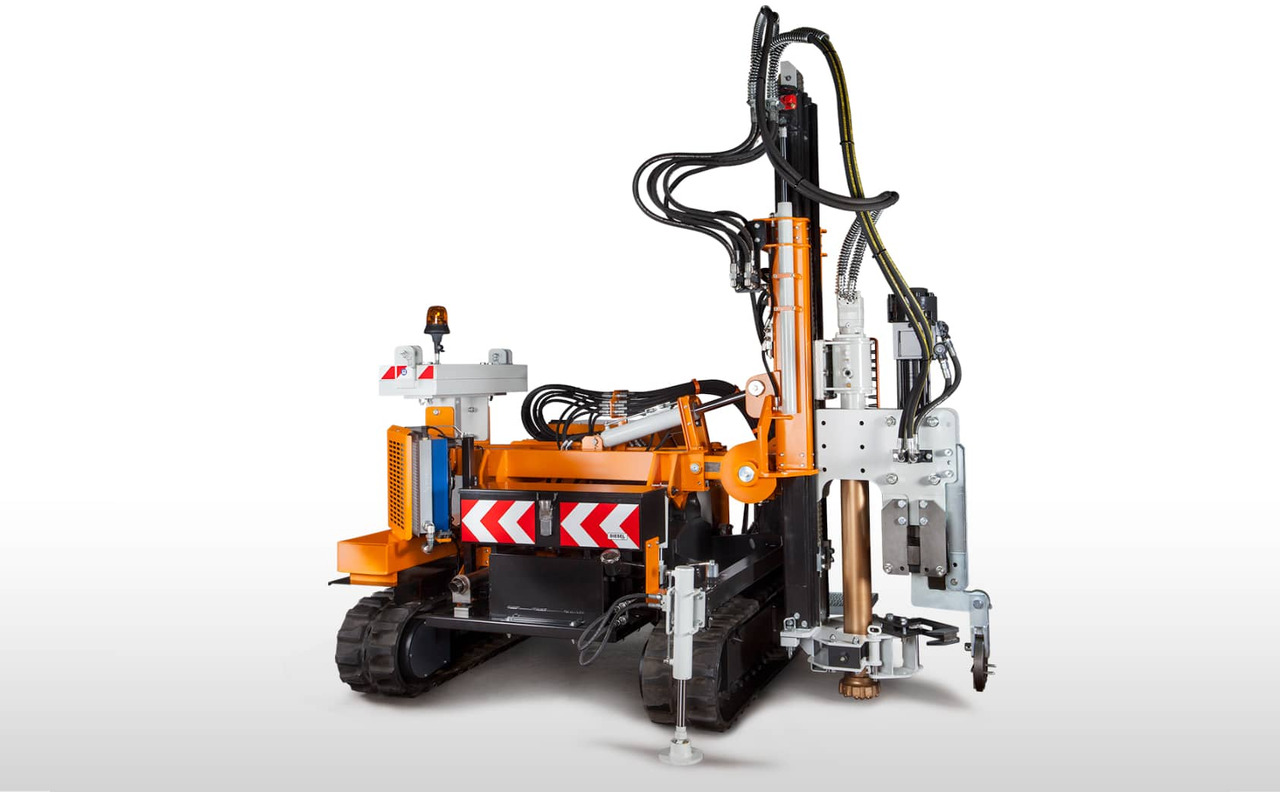 TURCHI 300F - Cölöpverő: 5 kép. TURCHI 300F - Cölöpverő: 5 kép.