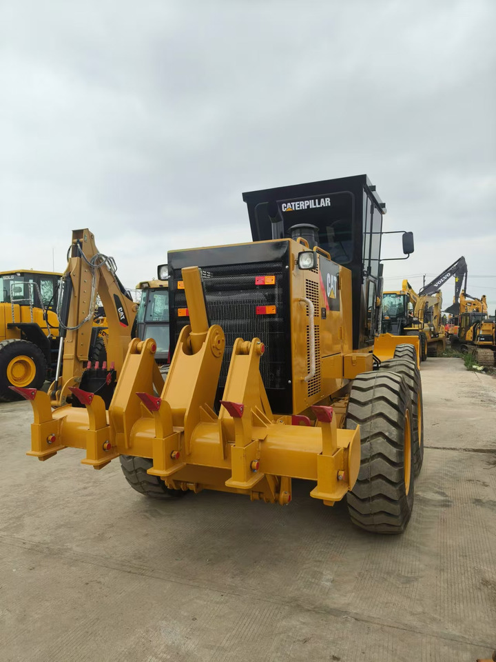 CATERPILLAR 140K - Gréder: 1 kép. CATERPILLAR 140K - Gréder: 1 kép.