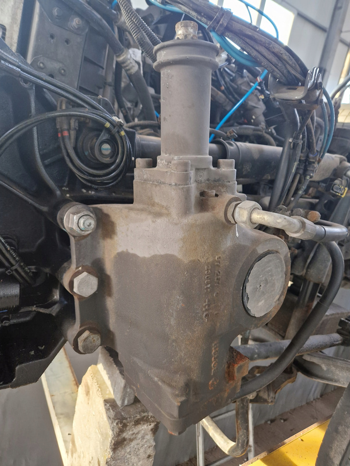 BOSCH KOLUMNA PRZEKŁADNIA KIEROWNICZA VOLVO FH 4 RENAULT GAMA RANGE T BOSCH ZF - Kormánymű - Teherautó: 3 kép. BOSCH KOLUMNA PRZEKŁADNIA KIEROWNICZA VOLVO FH 4 RENAULT GAMA RANGE T BOSCH ZF - Kormánymű - Teherautó: 3 kép.