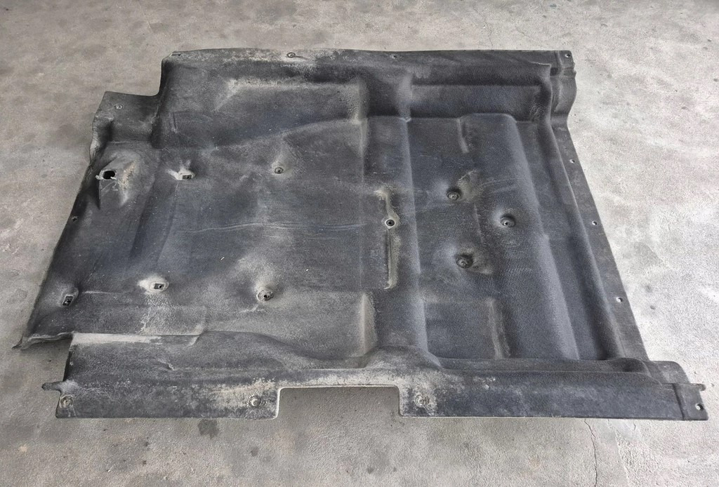 FORD EKOLOGIA WYCISZENIE WYGŁUSZENIE OSŁONA SILNIKA KABINY FORD F-MAX CARGO - LEWA - Motor és alkatrészek: 2 kép. FORD EKOLOGIA WYCISZENIE WYGŁUSZENIE OSŁONA SILNIKA KABINY FORD F-MAX CARGO - LEWA - Motor és alkatrészek: 2 kép.