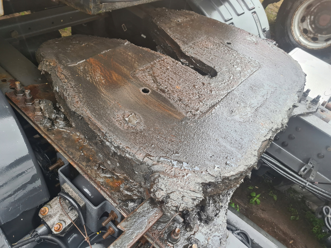 JOST 140mm - Nyereg - Teherautó: 3 kép. JOST 140mm - Nyereg - Teherautó: 3 kép.