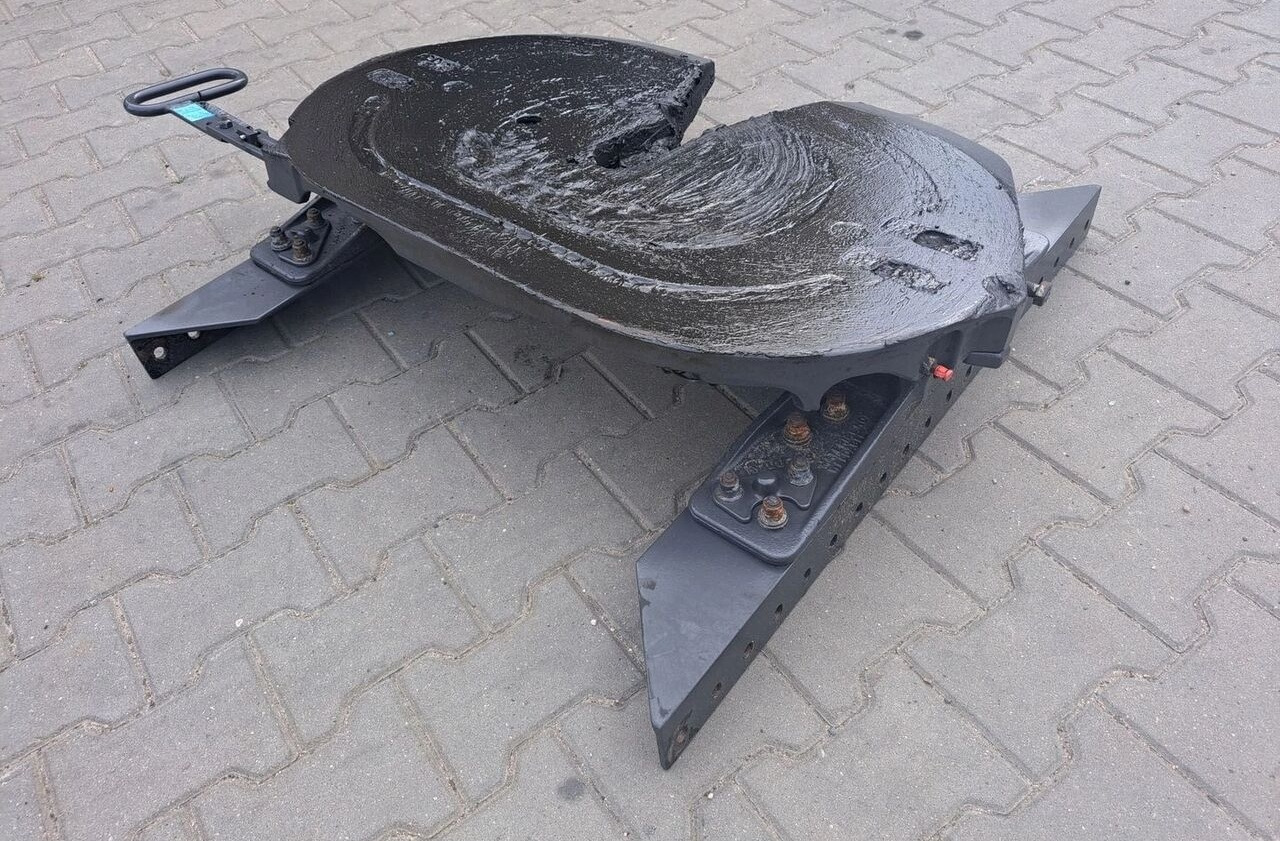 Jost JSK 40 160 MM WSPORNIK VOLVO FH FM 9 12 13 4 Volvo FH FM 9 12 13 4 - Nyereg - Teherautó: 1 kép. Jost JSK 40 160 MM WSPORNIK VOLVO FH FM 9 12 13 4 Volvo FH FM 9 12 13 4 - Nyereg - Teherautó: 1 kép.