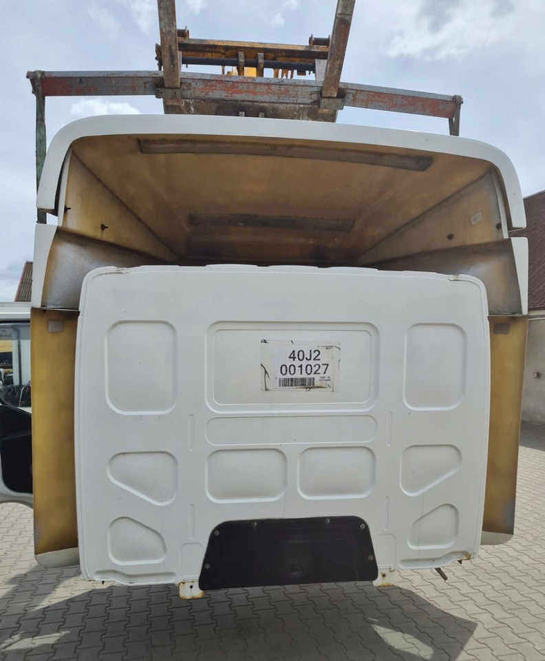 KOMPLETNA RENAULT GAMA D12 D EURO 6 NISKA - Fülke: 5 kép. KOMPLETNA RENAULT GAMA D12 D EURO 6 NISKA - Fülke: 5 kép.