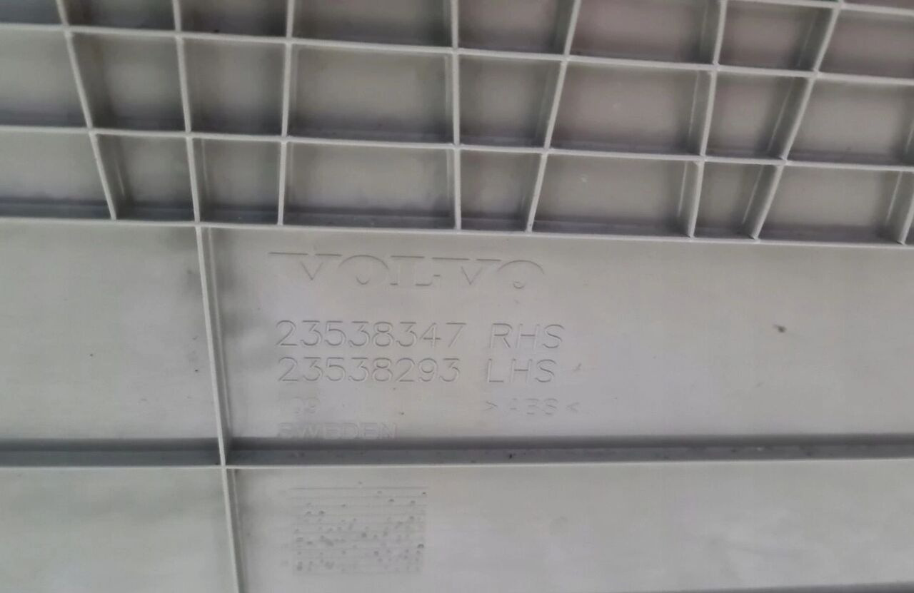 LODÓWKA CHŁODZIARKA VOLVO FH 4 FH 5 EURO 6 Volvo FH 4 FH 5 EURO 6 Volvo VOLVO FH 4 FH 5 EURO 6 - Fülke és belső tér - Teherautó: 3 kép. LODÓWKA CHŁODZIARKA VOLVO FH 4 FH 5 EURO 6 Volvo FH 4 FH 5 EURO 6 Volvo VOLVO FH 4 FH 5 EURO 6 - Fülke és belső tér - Teherautó: 3 kép.