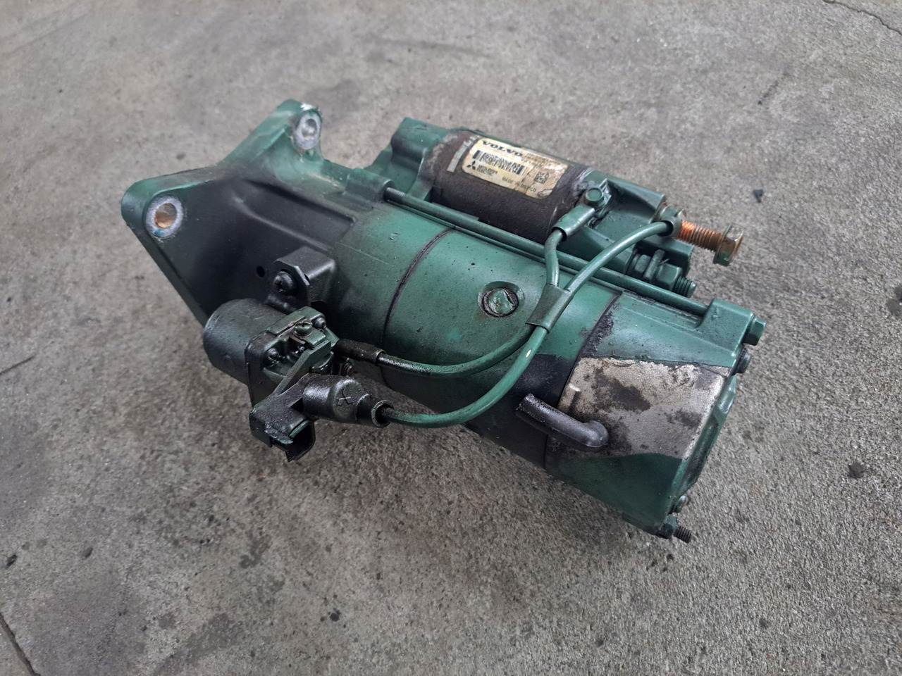 MITSUBISHI ROZRUSZNIK ORYGINAŁ VOLVO FH 4 FM 4 FH 5 FM 5 D13K EURO 6 - Indítómotor - Teherautó: 1 kép. MITSUBISHI ROZRUSZNIK ORYGINAŁ VOLVO FH 4 FM 4 FH 5 FM 5 D13K EURO 6 - Indítómotor - Teherautó: 1 kép.