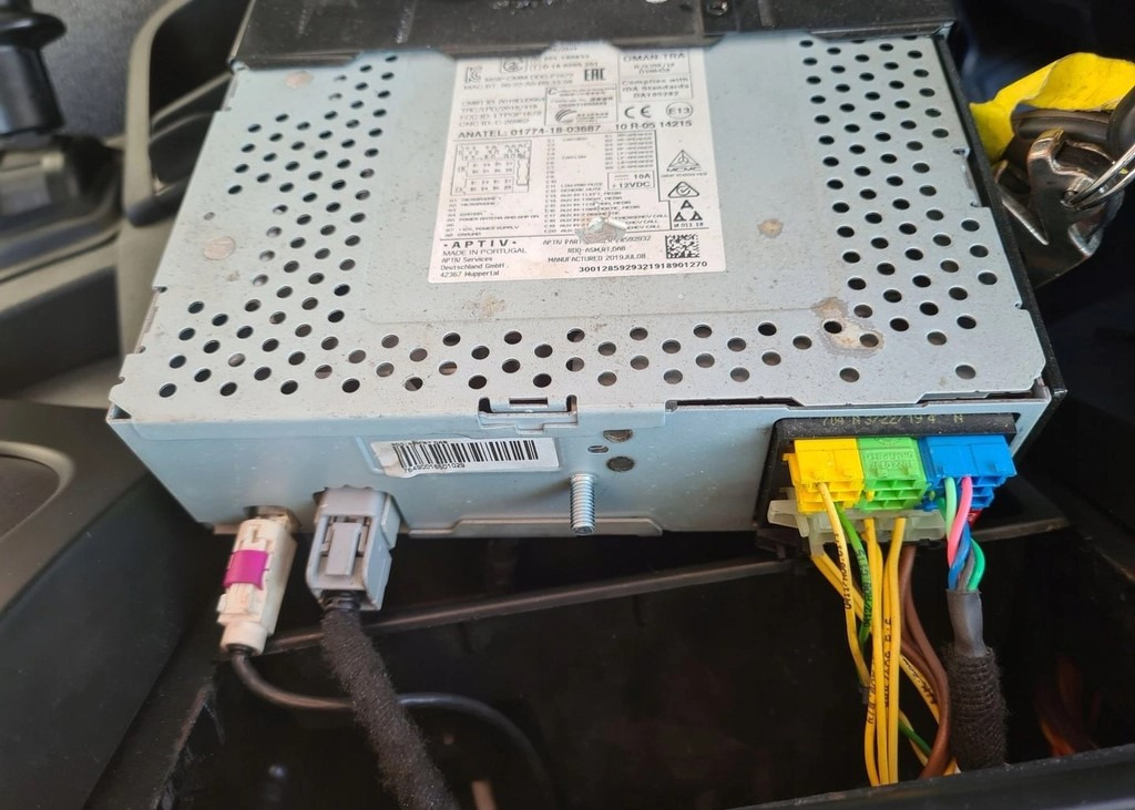 ORYGINALNE RADIO MP3 BLUETOOTH CD AUX USB 12V VOLVO FE FL EURO 6 - Fülke és belső tér: 4 kép. ORYGINALNE RADIO MP3 BLUETOOTH CD AUX USB 12V VOLVO FE FL EURO 6 - Fülke és belső tér: 4 kép.