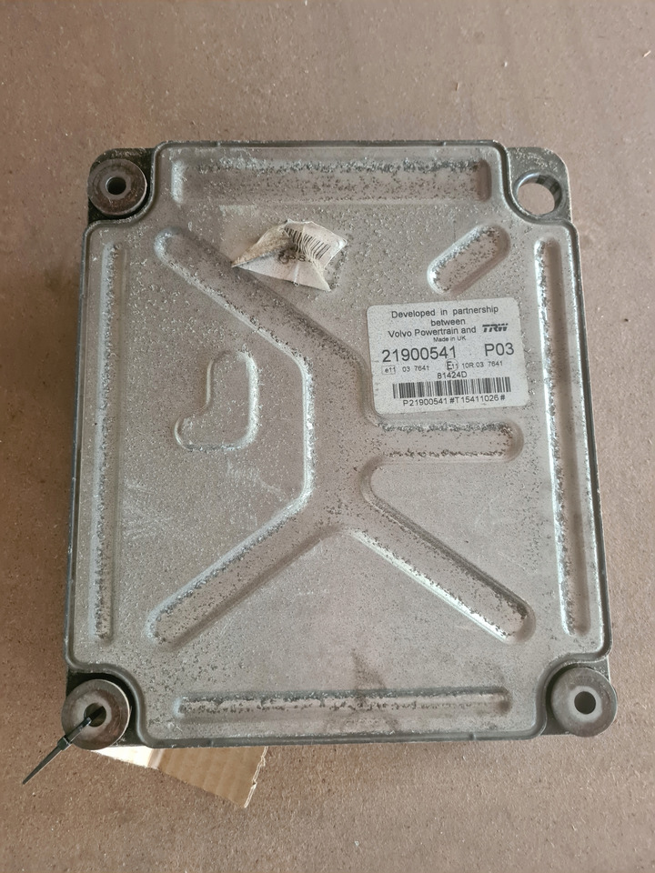 RENAULT KASETA KOMPUTER SILNIKA RENAULT GAMA T RANGE 21900541 P03 - ECU - Teherautó: 2 kép. RENAULT KASETA KOMPUTER SILNIKA RENAULT GAMA T RANGE 21900541 P03 - ECU - Teherautó: 2 kép.