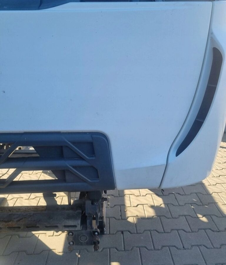 Renault GAMA D WIDE EURO 6 - Motorháztető - Teherautó: 4 kép. Renault GAMA D WIDE EURO 6 - Motorháztető - Teherautó: 4 kép.