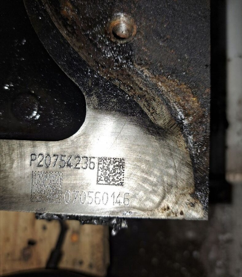Renault GŁOWICA SILNIKA RENAULT PREMIUM KERAX DXI 11 20754236 - Motor fej - Teherautó: 3 kép. Renault GŁOWICA SILNIKA RENAULT PREMIUM KERAX DXI 11 20754236 - Motor fej - Teherautó: 3 kép.