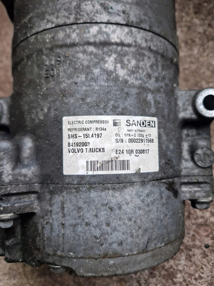 SANDEN SPRĘŻARKA KOMPRESOR KLIMATYZACJI POSTOJOWEJ VOLVO FH 4 FM 4 - Klímakompresszor - Teherautó: 5 kép. SANDEN SPRĘŻARKA KOMPRESOR KLIMATYZACJI POSTOJOWEJ VOLVO FH 4 FM 4 - Klímakompresszor - Teherautó: 5 kép.