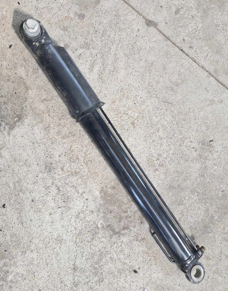 SIŁOWNIK PODNOSZENIA KABINY FORD F-MAX CARGO EURO 6 WEBER-HYDRAULIK JC46-00354-AC - Fülke felfüggesztés: 2 kép. SIŁOWNIK PODNOSZENIA KABINY FORD F-MAX CARGO EURO 6 WEBER-HYDRAULIK JC46-00354-AC - Fülke felfüggesztés: 2 kép.