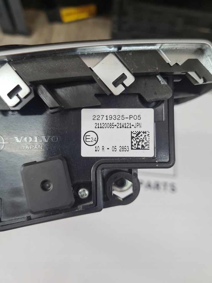 VOLVO 22719325 P05 ORYGINAŁ - Sebességváltó kar: 5 kép. VOLVO 22719325 P05 ORYGINAŁ - Sebességváltó kar: 5 kép.