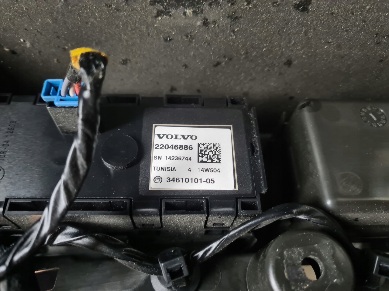 VOLVO PANEL PRZEŁĄCZNIK PRZEŁĄCZNIKI ZMIANY BIEGÓW VOLVO FH 4 FM 4 FH 5 FM 5 - Sebességváltó kar - Teherautó: 3 kép. VOLVO PANEL PRZEŁĄCZNIK PRZEŁĄCZNIKI ZMIANY BIEGÓW VOLVO FH 4 FM 4 FH 5 FM 5 - Sebességváltó kar - Teherautó: 3 kép.