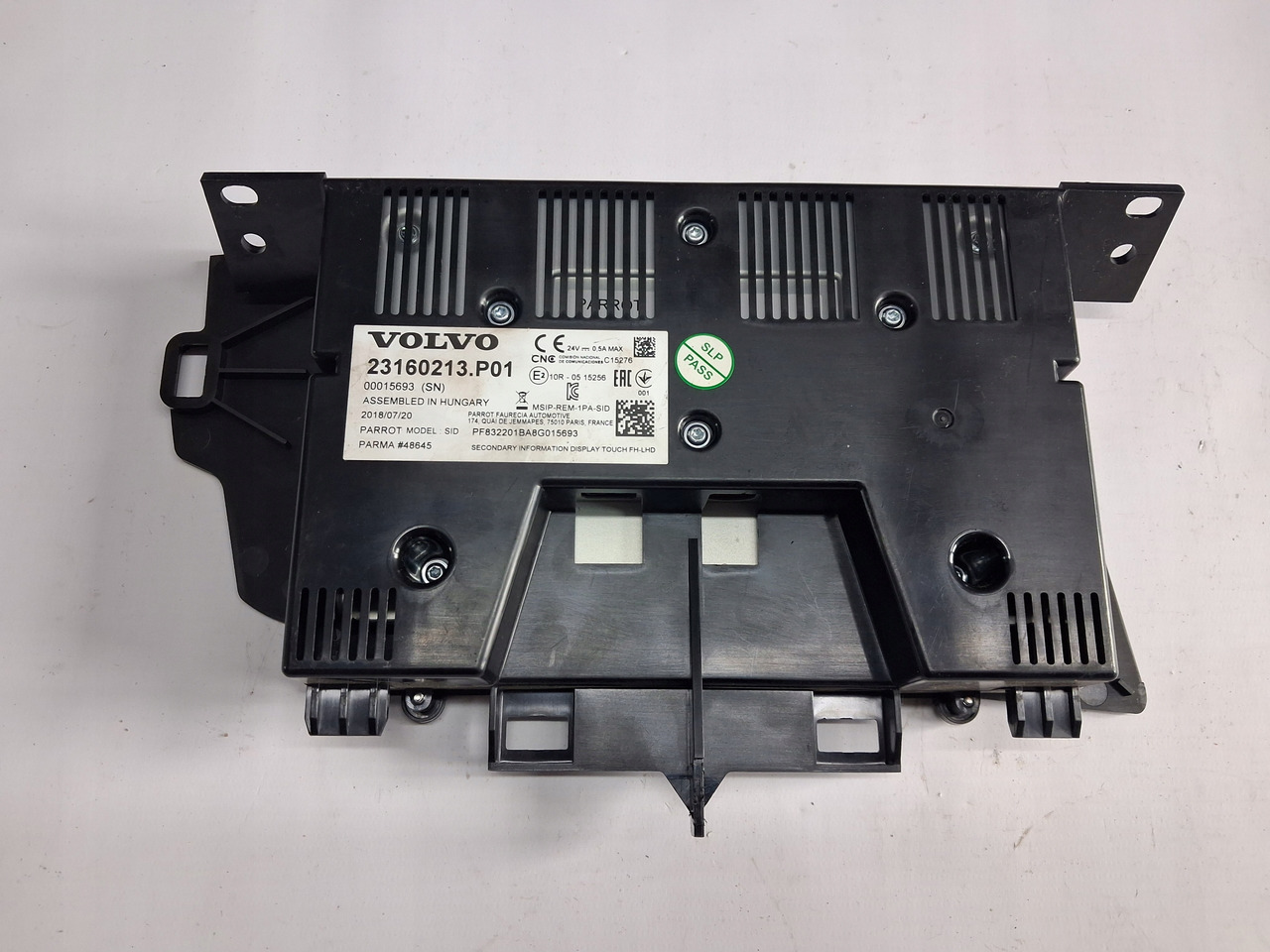 VOLVO WYŚWIETLACZ PANEL RADIA NAWIGACJI VOLVO FH 4 FH 16 EURO 6 23160213 - Navigációs rendszer - Teherautó: 3 kép. VOLVO WYŚWIETLACZ PANEL RADIA NAWIGACJI VOLVO FH 4 FH 16 EURO 6 23160213 - Navigációs rendszer - Teherautó: 3 kép.
