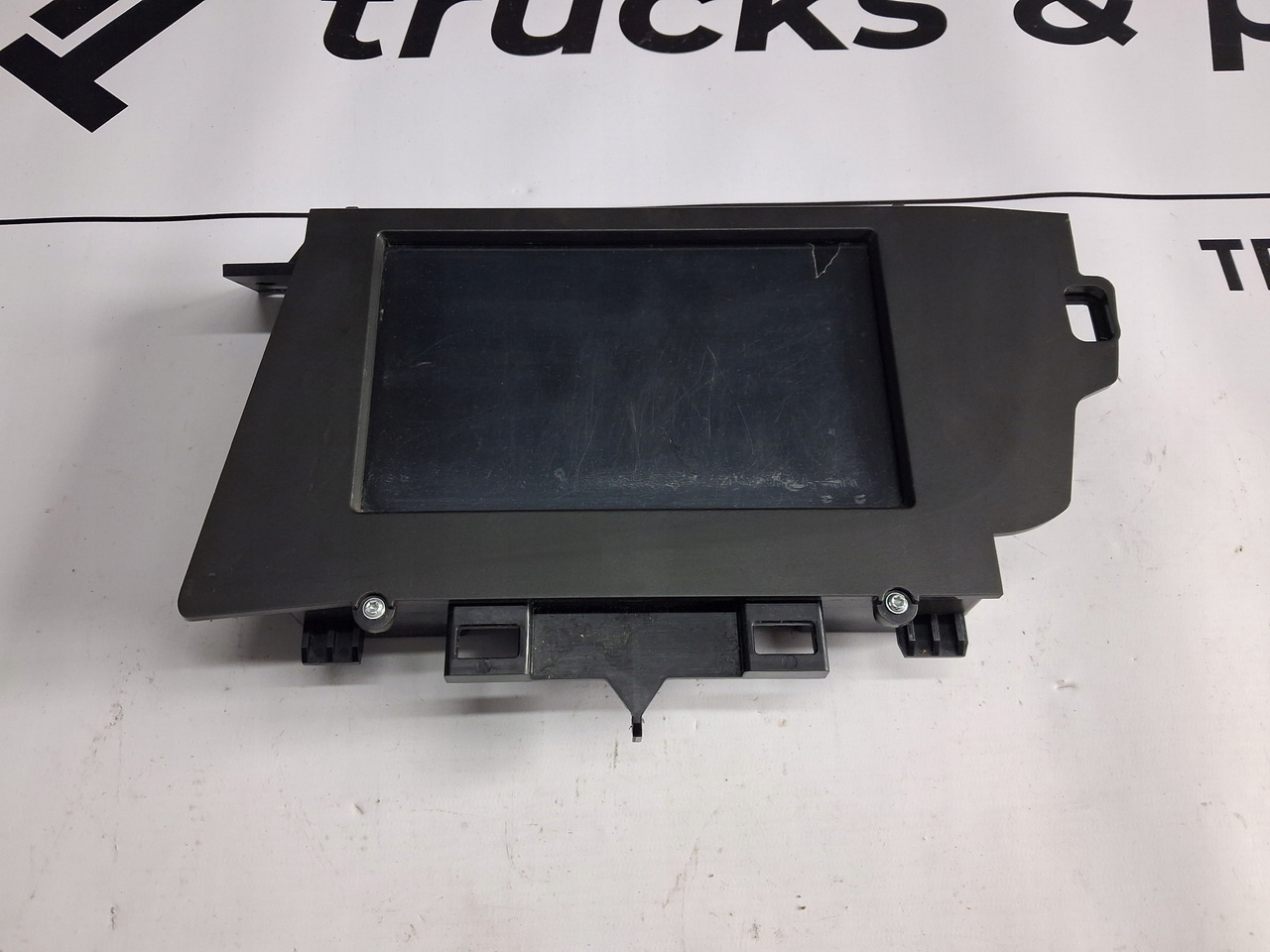 VOLVO WYŚWIETLACZ PANEL RADIA NAWIGACJI VOLVO FH 4 FH 16 EURO 6 23160213 - Navigációs rendszer - Teherautó: 2 kép. VOLVO WYŚWIETLACZ PANEL RADIA NAWIGACJI VOLVO FH 4 FH 16 EURO 6 23160213 - Navigációs rendszer - Teherautó: 2 kép.